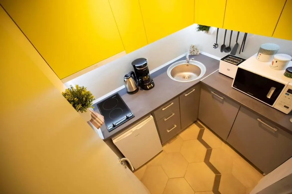 Apartment Victoria Avenue Studio Bukarest