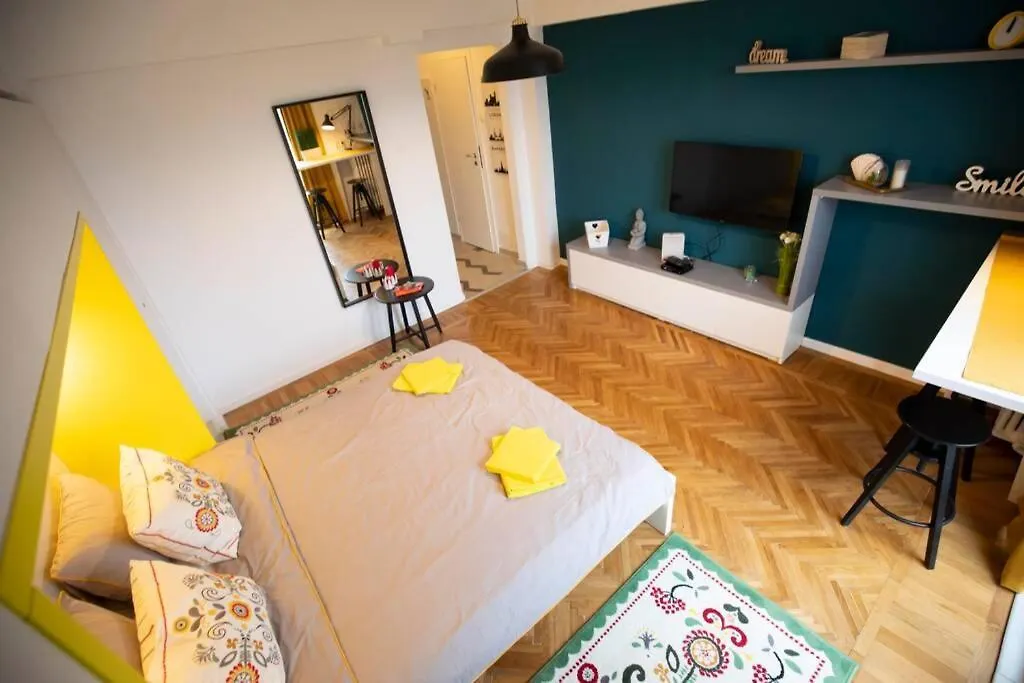 Victoria Avenue Studio Bükreş