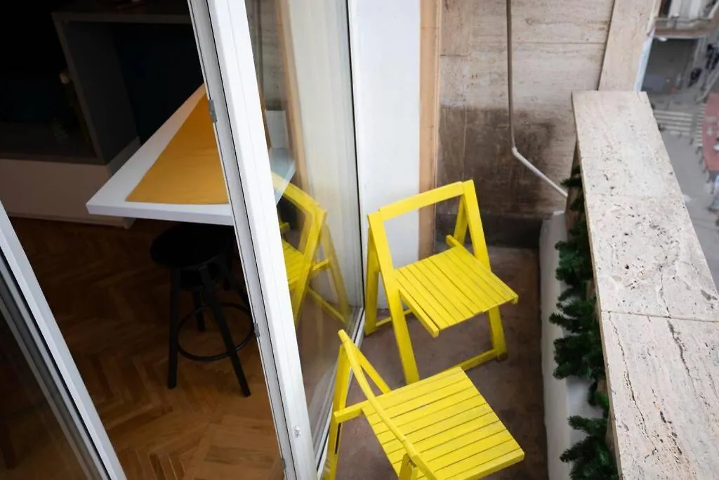 Victoria Avenue Studio Bükreş Daire